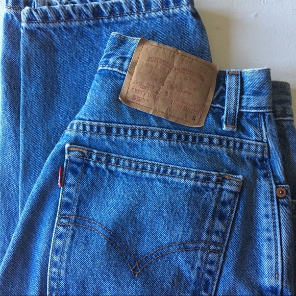 Levi’s 90’s High Waisted Vintage Red Tab 550 Jeans - Picture 7 of 8